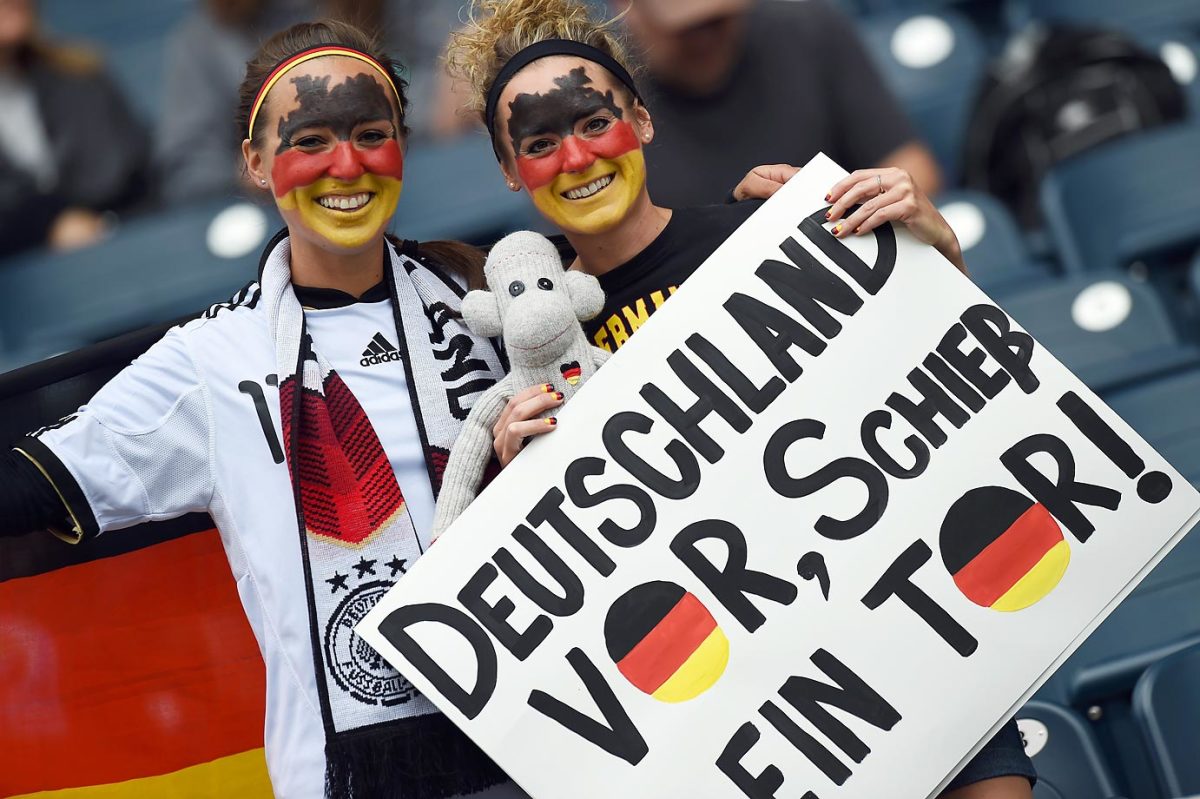 world-cup-fans-477251164_master.jpg